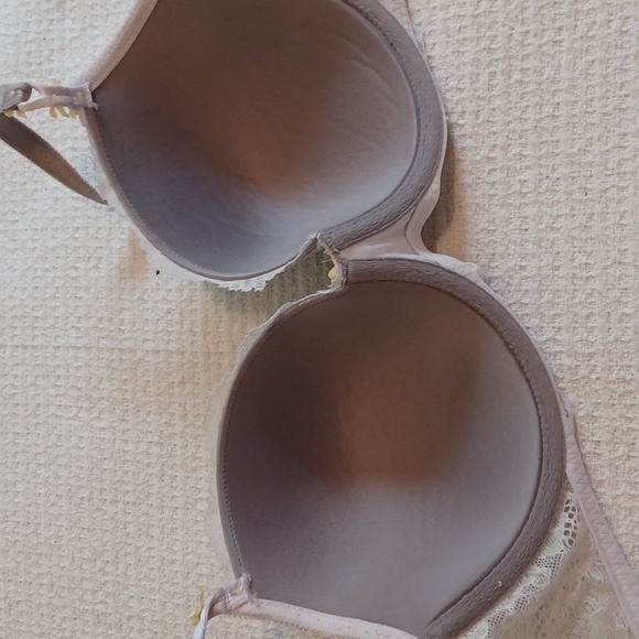 Victoria’s Secret Dream Angels Lined Demi Bra in Light Gray ** SZ 32DDD - Picture 6 of 9